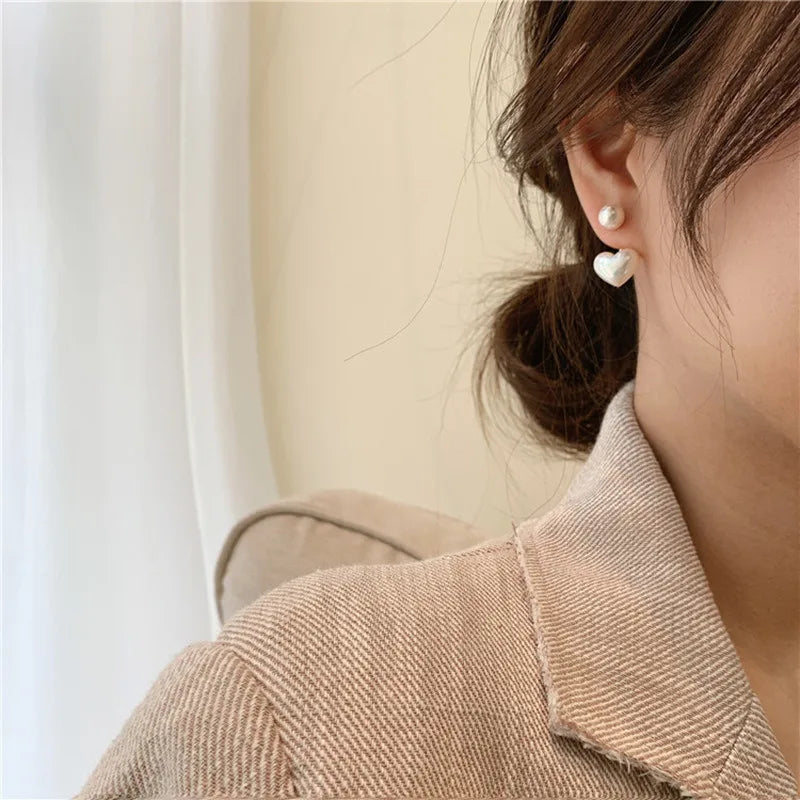 Women's Accessories - Pearl Heart Earrings