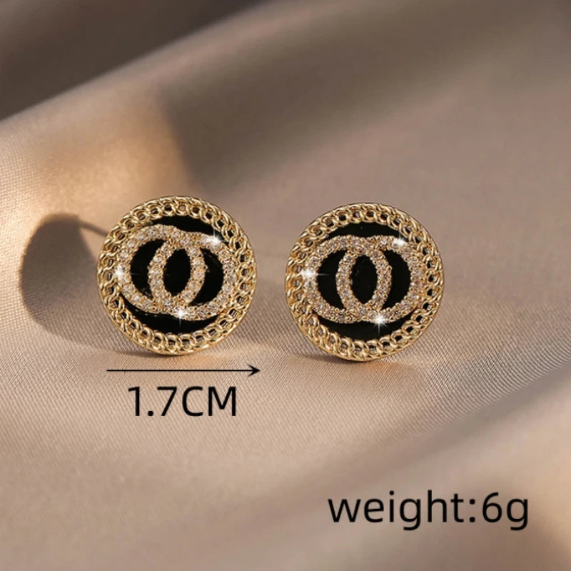Women's Accessories - Black Round Circle Stud Earrings