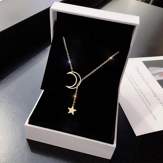 Moon Pendant Choker Necklace for Women (Simple)