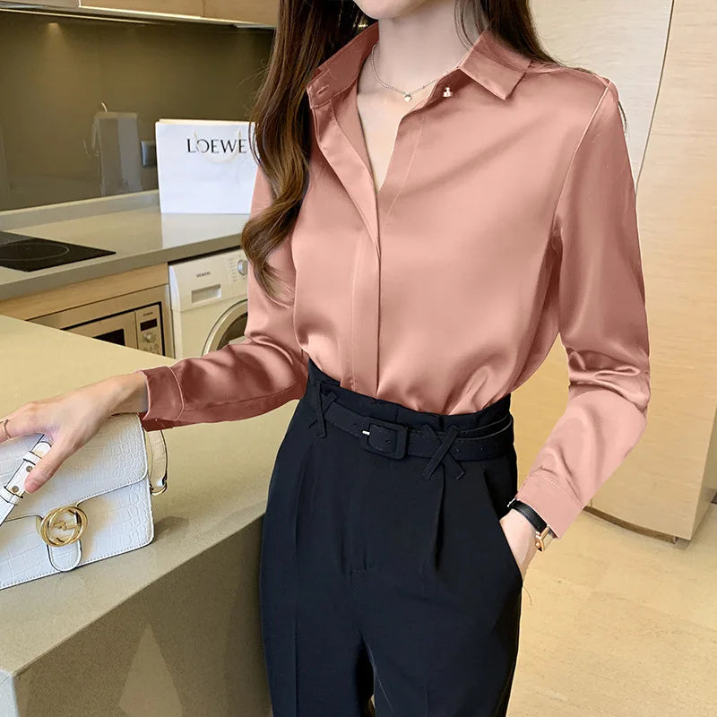 Blusa de satén de manga larga para mujer