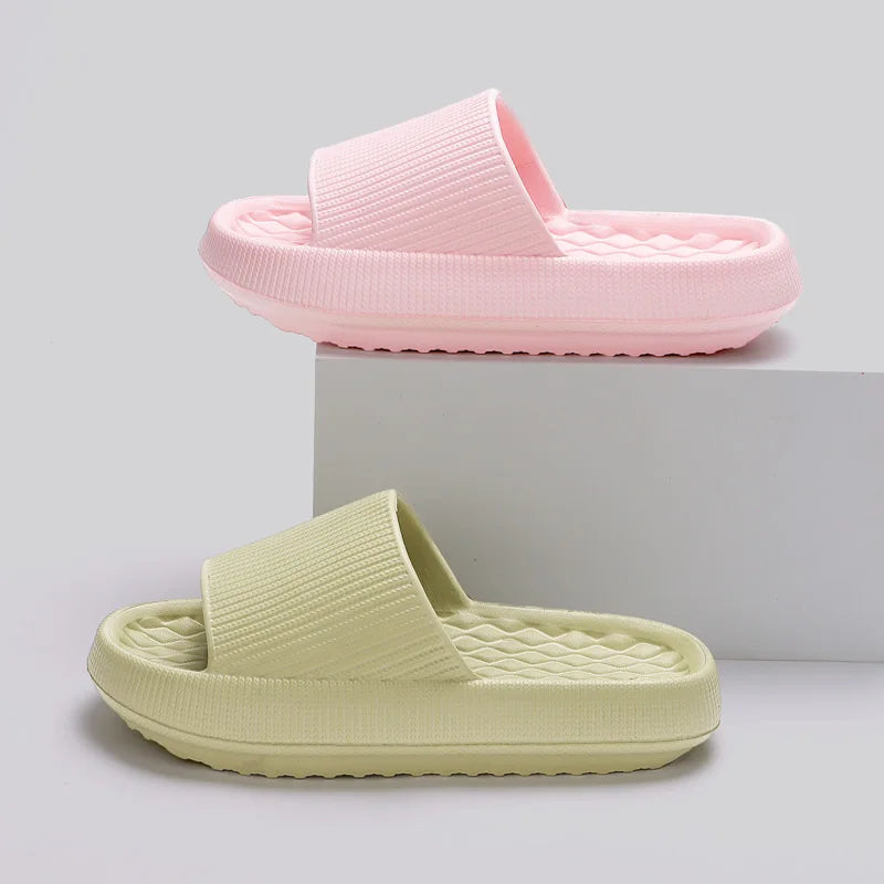 Pantoufles pour femmes - Claquettes plateforme épaisses (tongs)